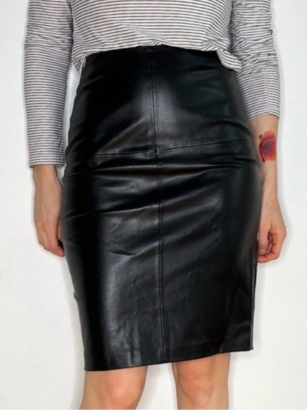 MNG Mango Black Faux Leather Pencil Skirt size 12